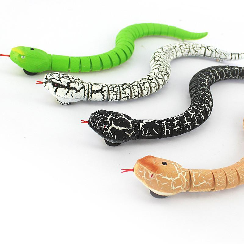 Remote Control Rattle Snake Toy